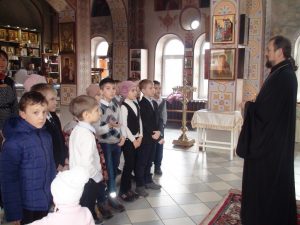 Учащиеся 4-х классов посетили храм Воскресения Словущего города Приморско-Ахтарска