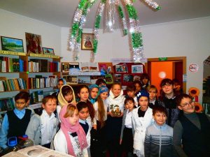 В православный центр «Фавор» храма Пантелеимона целителя пришли школьники