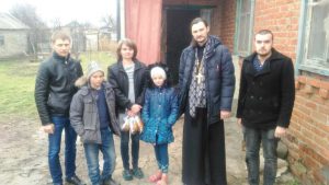 Молодежный православный центр "Уманский Благовест" провел акцию "Доброе сердце!"