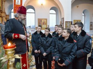 Казаки Ейского казачьего кадетского корпуса посетили  церковно-исторический кабинет