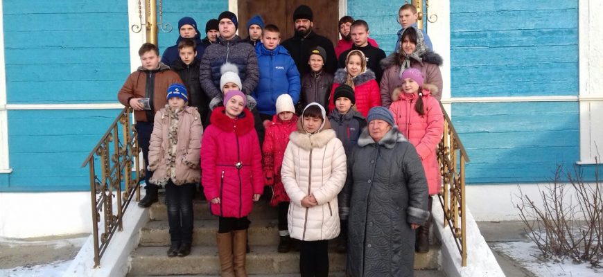 Богоявленский храм станицы Калининской посетили школьники хутора Гришковский